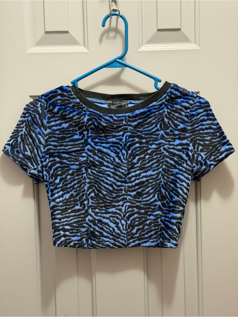 Urban Outfitters Velvet Zebra Crop Top Blue & Black Women’s Size Small